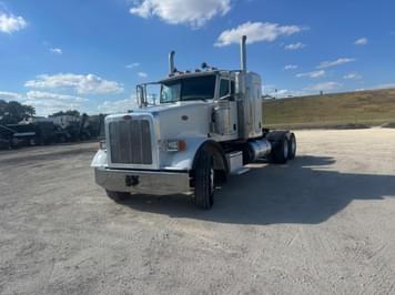 Main image Peterbilt 367